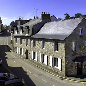 2* Hotel Logis Du Commerce